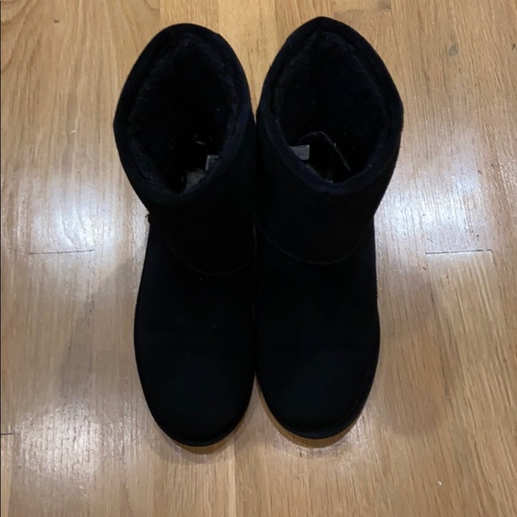 Bearpaw sz 4 black suede boots comfortable style - Picture 3 of 5
